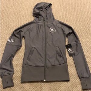 Alphalete sweatshirt